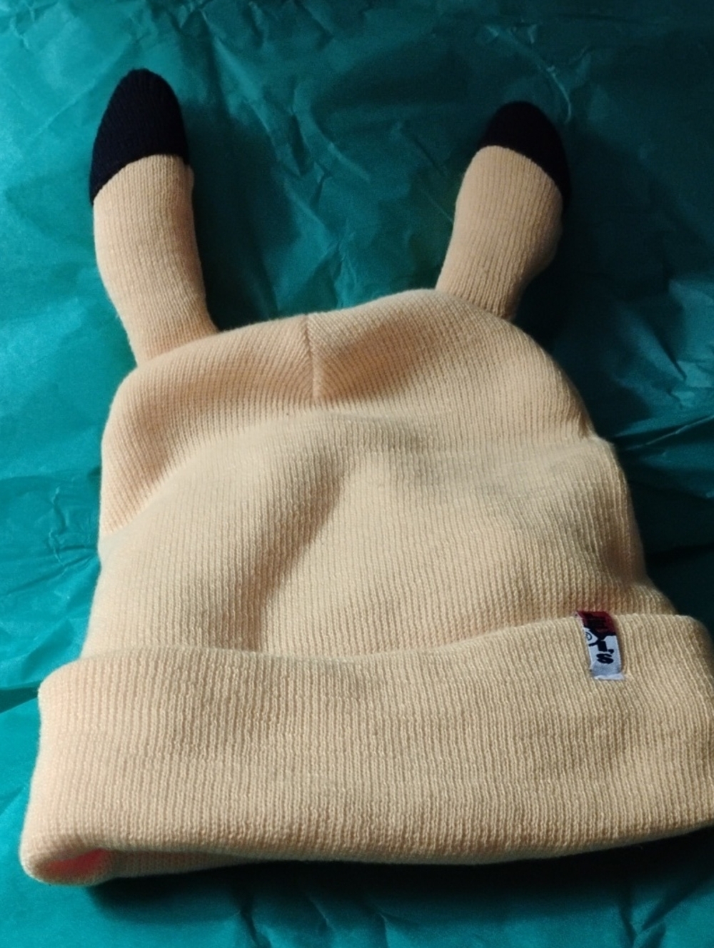 Levis Pokemon Picachu Beanie